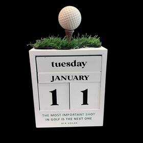 Eccolo 826635312567 Golf Wooden Desk Perpetual Calendar With Faux Grass And Ball Ben Hogan Quote