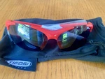Children Us Kids Golf Sunglasses. Tifosi. Small. New In Box.. Fixed Price $14.95.