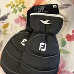 New!! Footjoy Winter Cart Mitts Pair Birdwood Golf Logo. Fixed Price $50.00.