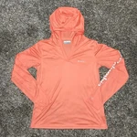 Columbia Omni-shade Women Small Coral Long Sleeve Hooded Sun Protection Shirt. Fixed Price $13.99.
