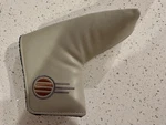 Sizemore Leather Light Gray Blade Putter Head Cover Magnetic Black Inside. Fixed Price $9.99.