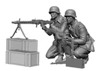 H3 Models 16084 1/16 WW2 German Gunner Team Two Figures. Fixed Price $131.99.