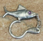 **vntg 1950S Mexico Sterling Fish Key Chain Ring Amethyst Eye 13.39 Grams**read. Fixed Price $80.00.