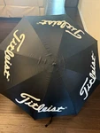 Titleist Single Canopy Golf Umbrella 57" Black Rain Dry Course Jumbo Extra Large. Fixed Price $79.95.