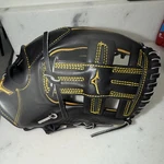 Mizuno Pro 11.75 Left Hand Baseball Glove Black/gold Us Kip Leather. Fixed Price $400.00.