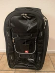 Ogio Layover Travel Bag Stealth Carry On Roller Pull Handle 611024. Fixed Price $79.99.
