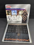 Derwent Graphic Graphite Artist Pencil 24CT Tin Set #34202 Sealed. Fixed Price $24.99.
